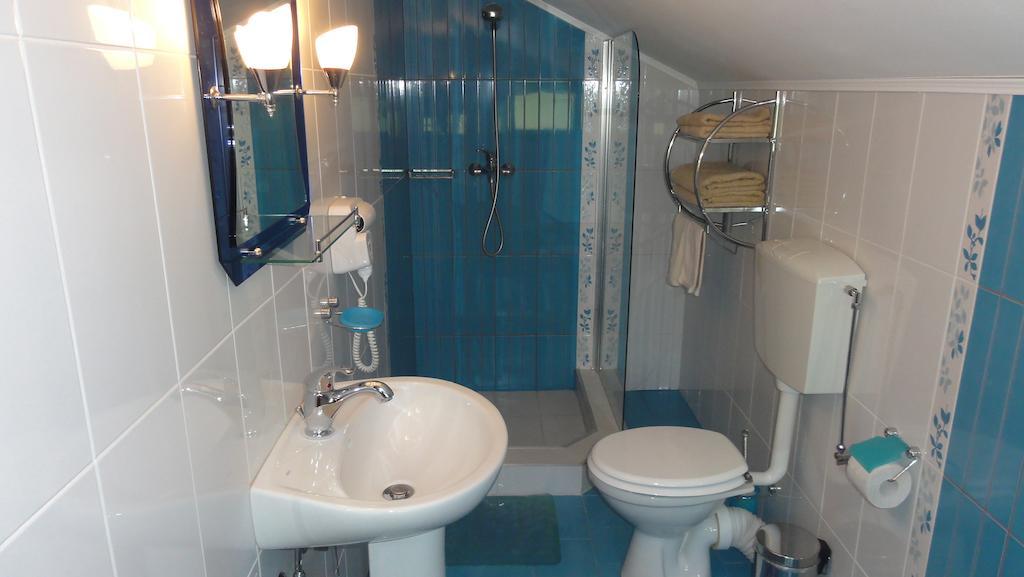 Vila Europa Sărata-Monteoru Habitación foto